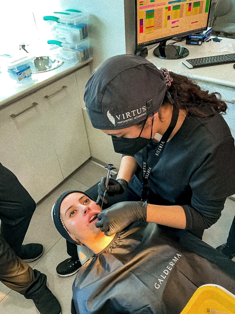 Procedimiento de armonización labial en el entrenamiento clínico