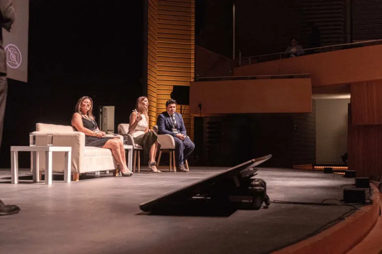 Seminario de Virtus Academy en auditorio