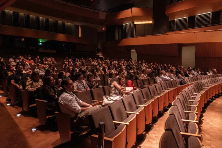 Asistentes a un seminario de Virtus Academy